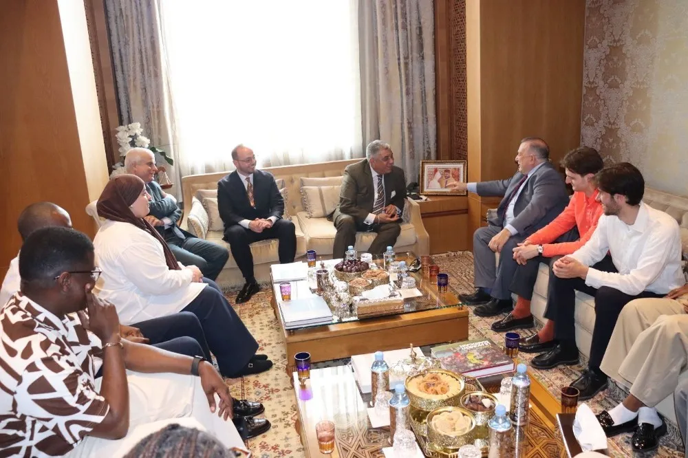 صورة زيارة وفد طلابي فرنسي للمحكمة الدستورية